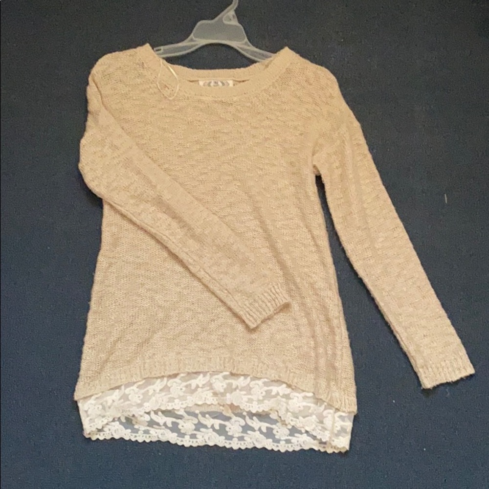 Sweater with lace detail